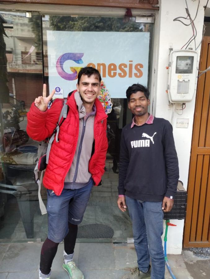 Genesis Homestay Agra  Bagian luar foto